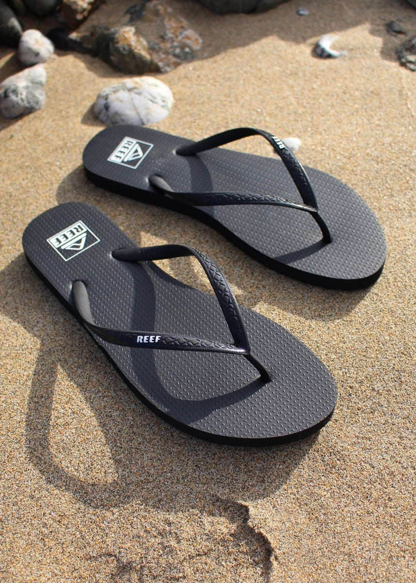 Reef girl flip flops online