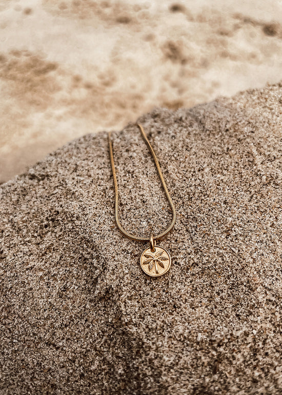 Mini Palm Coin Ocean Necklace Gold