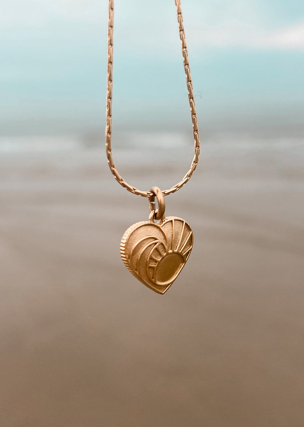 Ocean Lover Necklace Gold