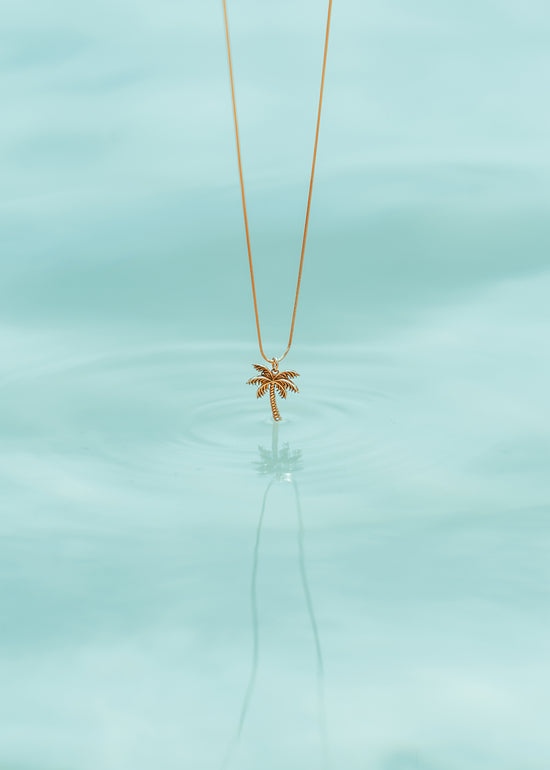 Ocean Palm Tree Necklace Gold