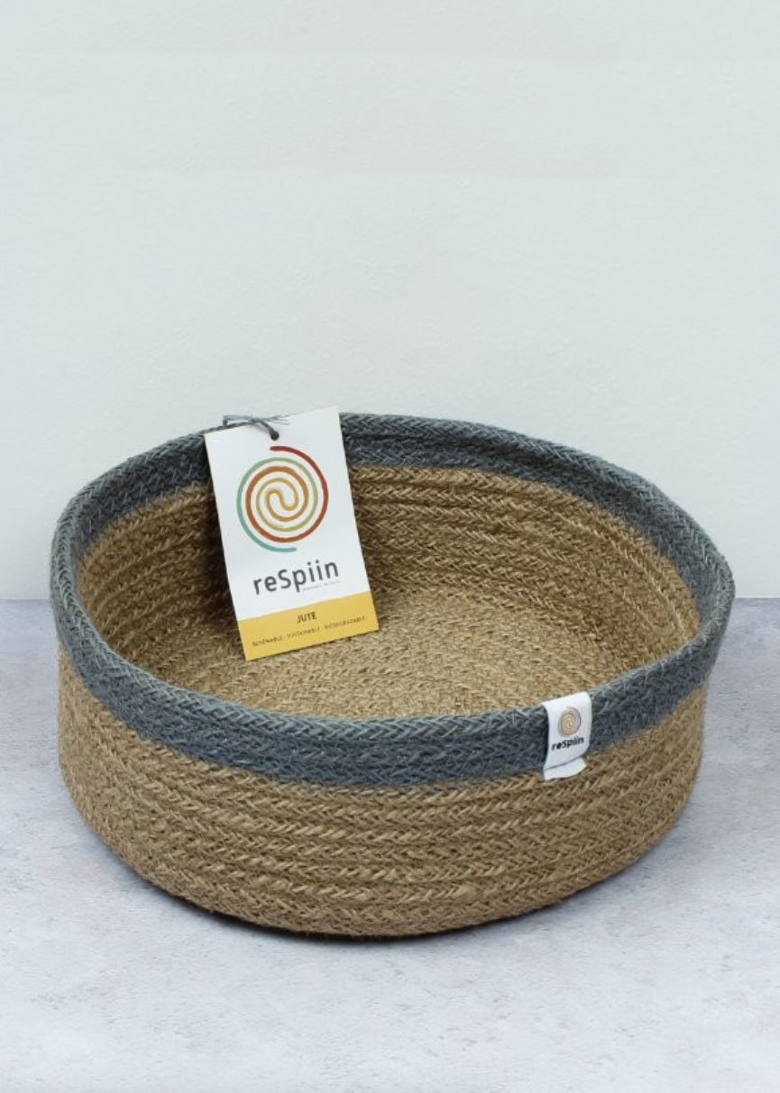 Jute Medium Shallow Basket - Natural Grey